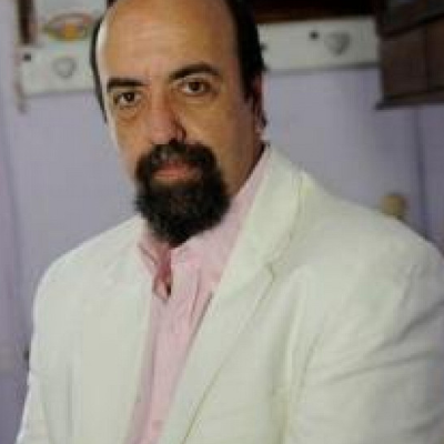 Jorge Valentin Esteves Oncología Holística